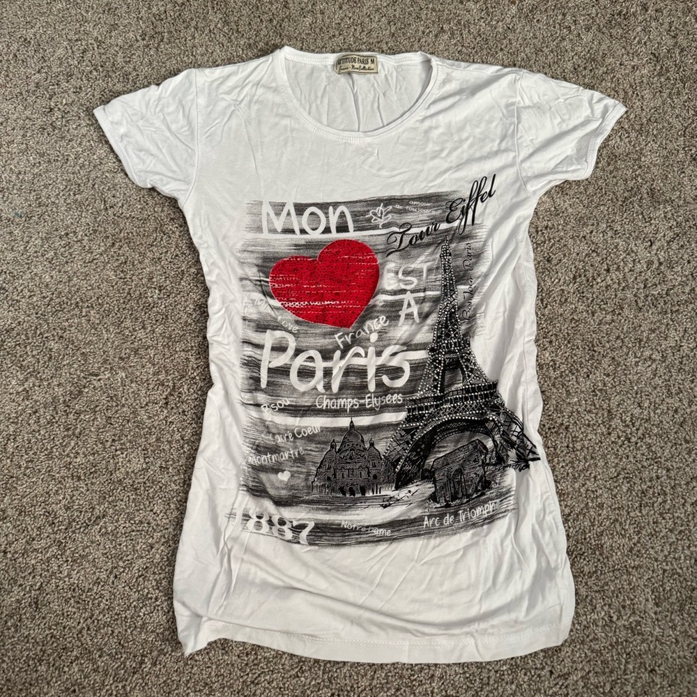 Cute Y2K Bedazzled Paris Tee Vintage Graphic Women’s Medium